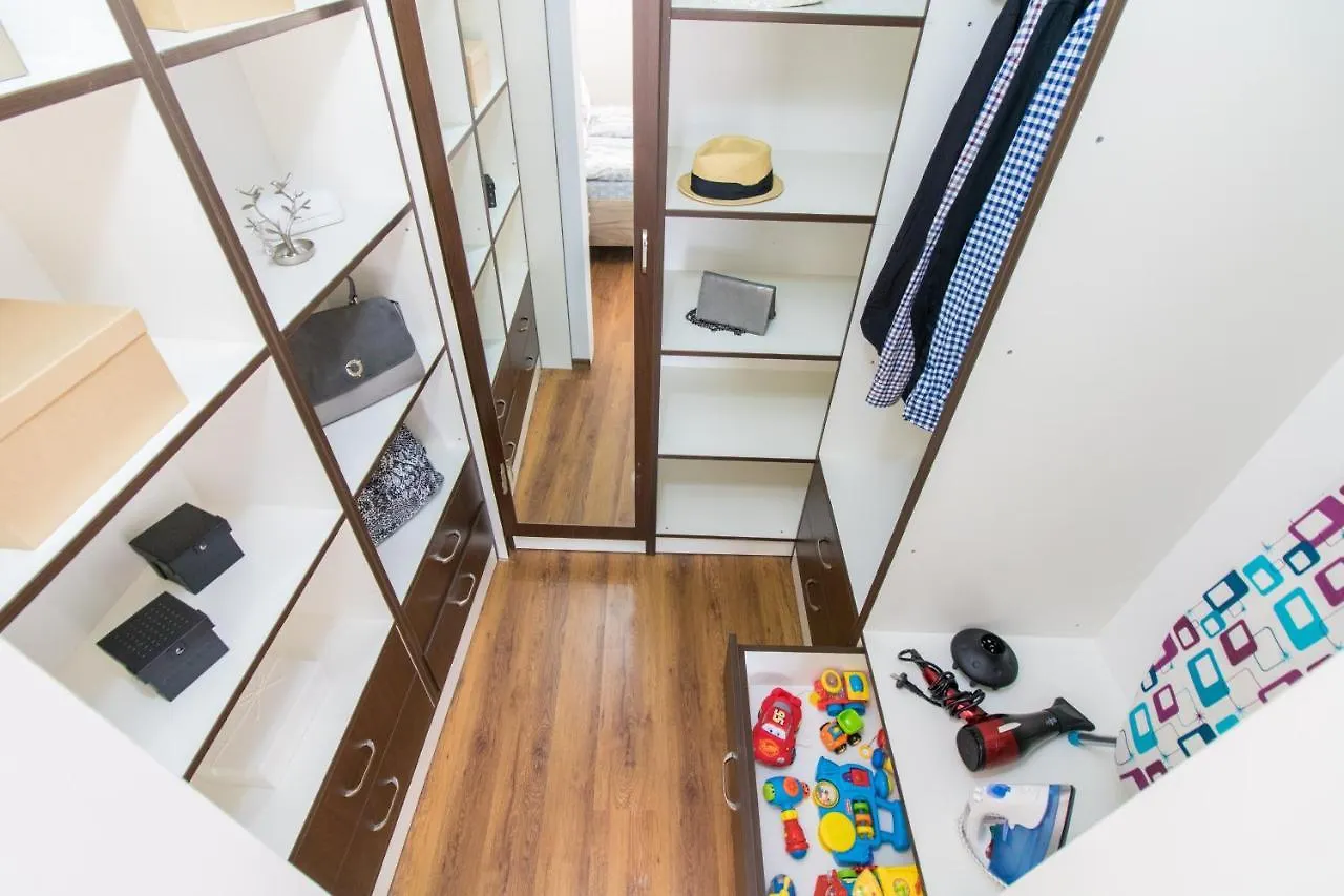 Domus Apartments Old Town Plovdiv 0*,